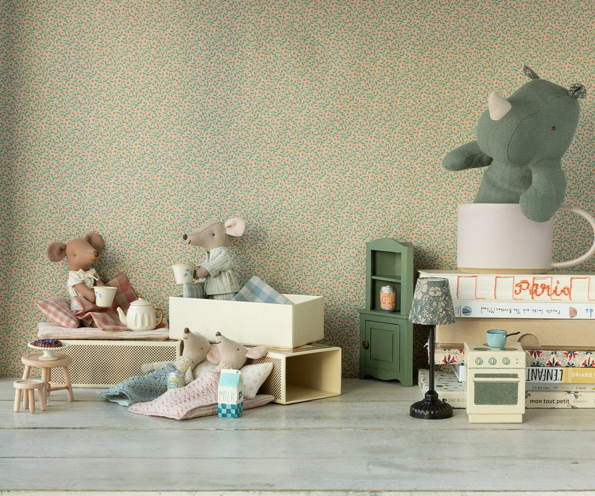 Große Schwester in Streichholzschachtel Maileg